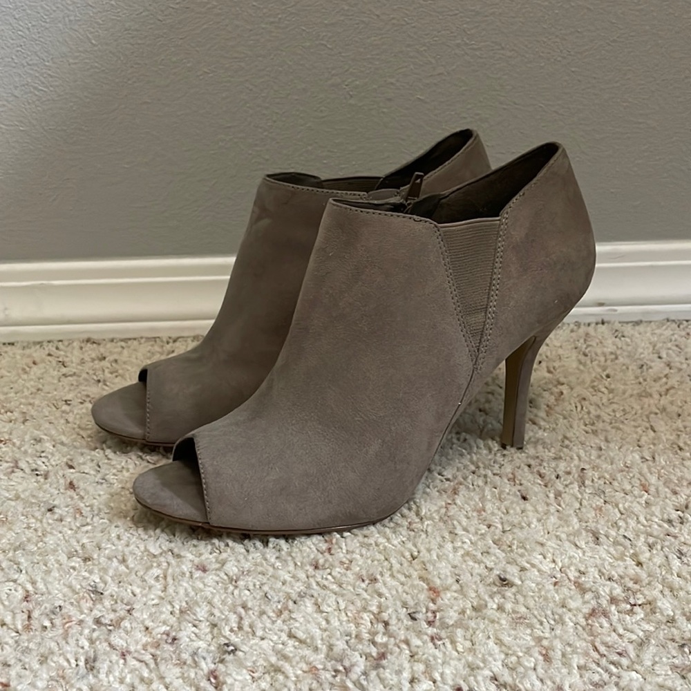 Nine West Abbyo Suede Peep Toe Booties